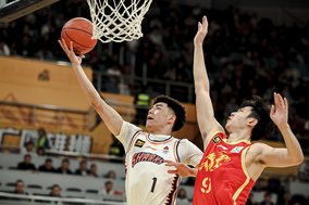金玟哉卡尔建功 拜仁3-1科隆11分领跑